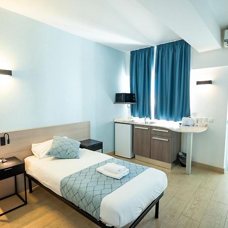 Day'S Inn Hotel And Residence Sliema Exteriér fotografie