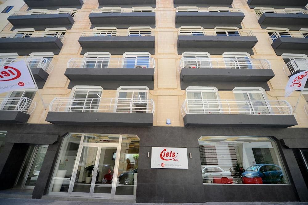Day'S Inn Hotel And Residence Sliema Exteriér fotografie