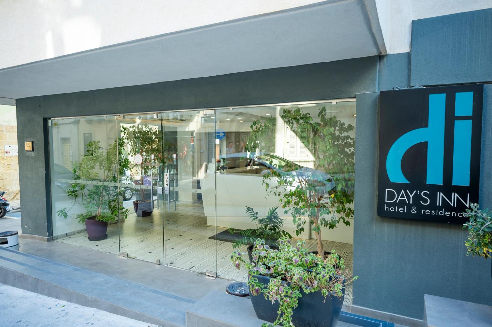 Day'S Inn Hotel And Residence Sliema Exteriér fotografie