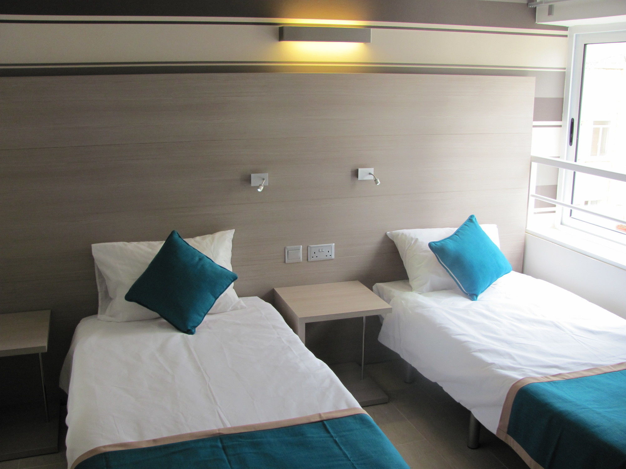 Day'S Inn Hotel And Residence Sliema Exteriér fotografie